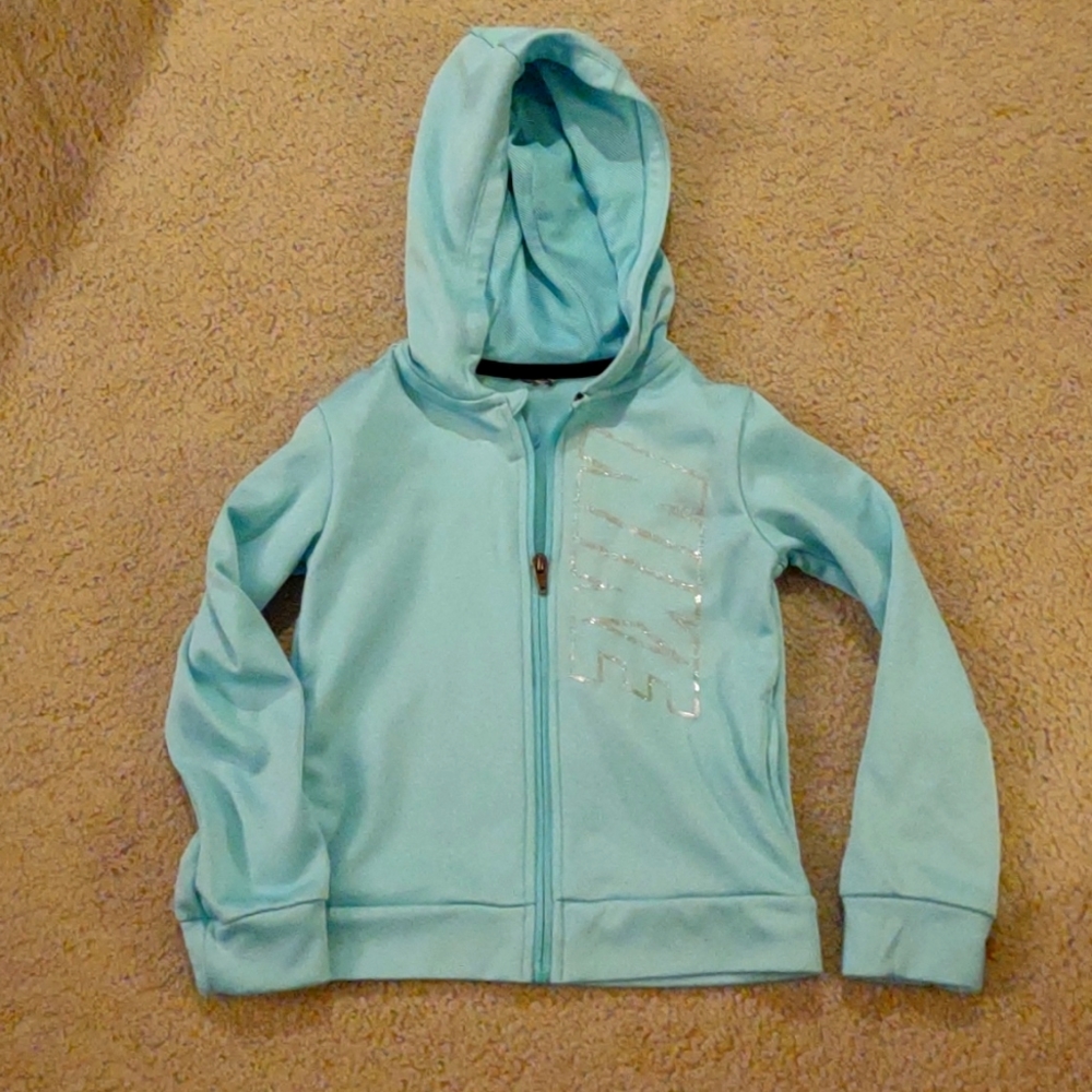 Girls Nike Dri- Fit Hoodies. Size 7-8